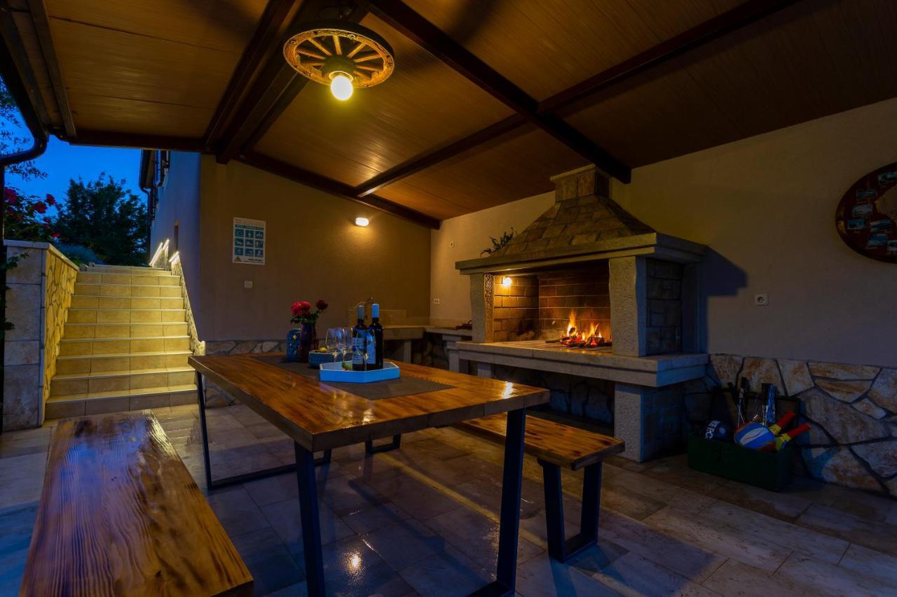 Villa Krizanci Zminj Ngoại thất bức ảnh