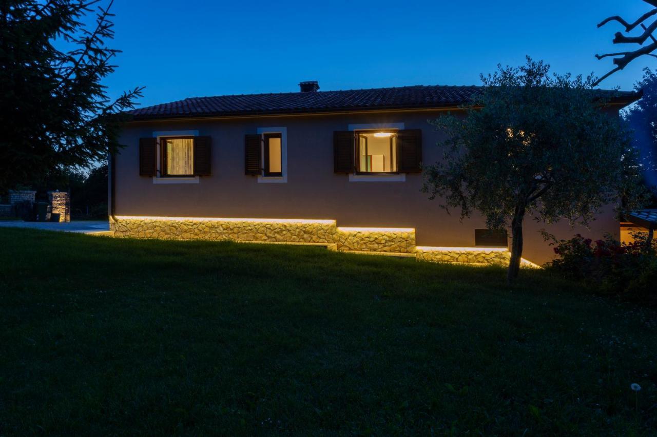 Villa Krizanci Zminj Ngoại thất bức ảnh