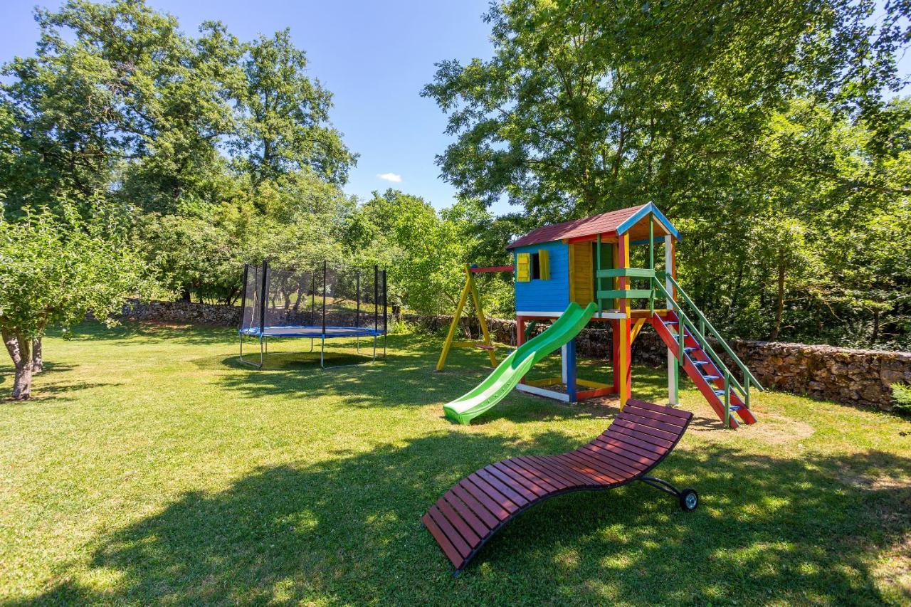 Villa Krizanci Zminj Ngoại thất bức ảnh