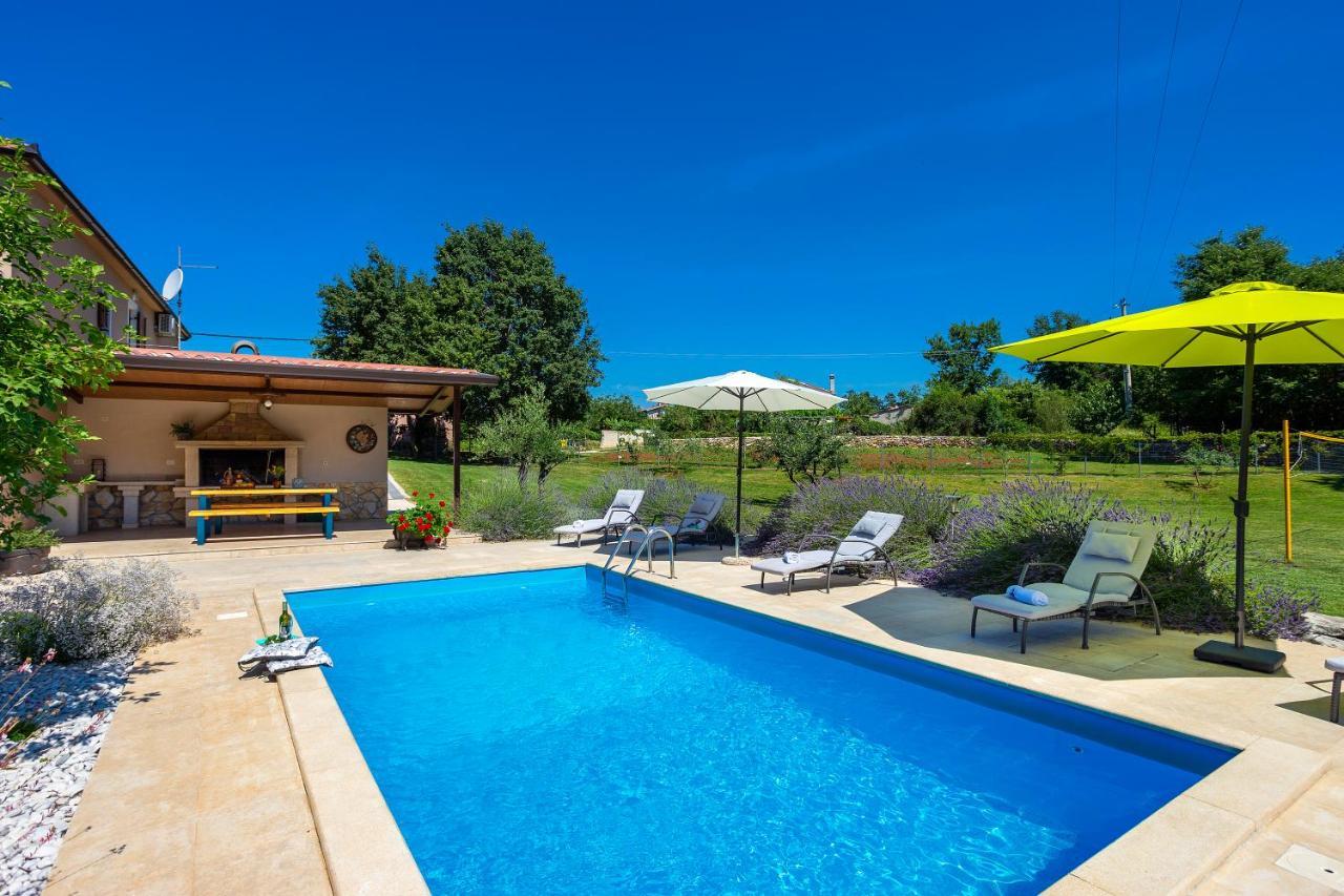 Villa Krizanci Zminj Ngoại thất bức ảnh