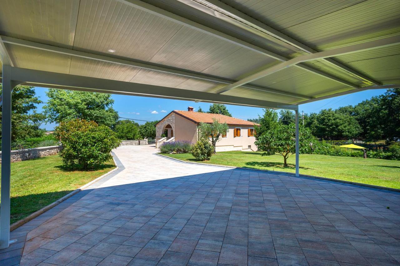 Villa Krizanci Zminj Ngoại thất bức ảnh