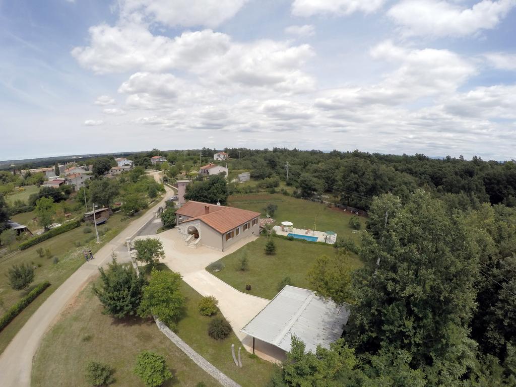 Villa Krizanci Zminj Ngoại thất bức ảnh
